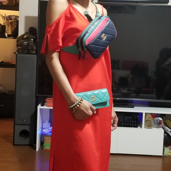 Limited Edition CHANEL Goatskin Quilted Tri-Color In & Out Waist Sling Bag - Picture 2 of 16